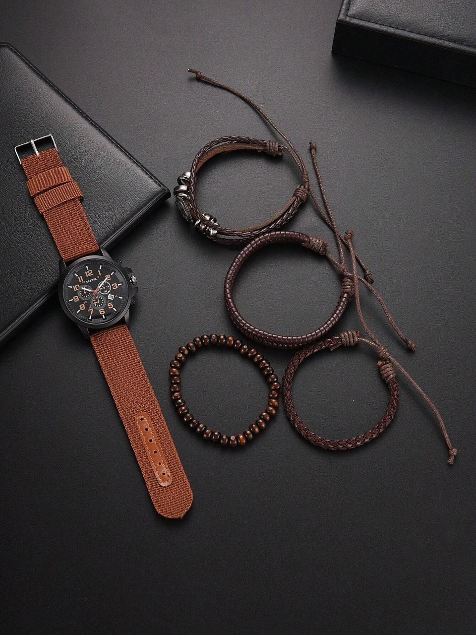 Ensemble montre et bracelets